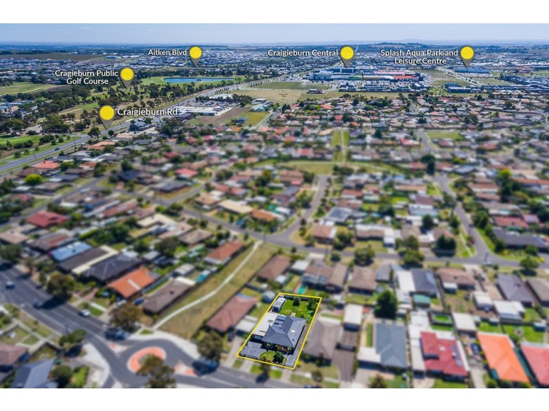 19 Cimberwood Drive, Craigieburn VIC 3064