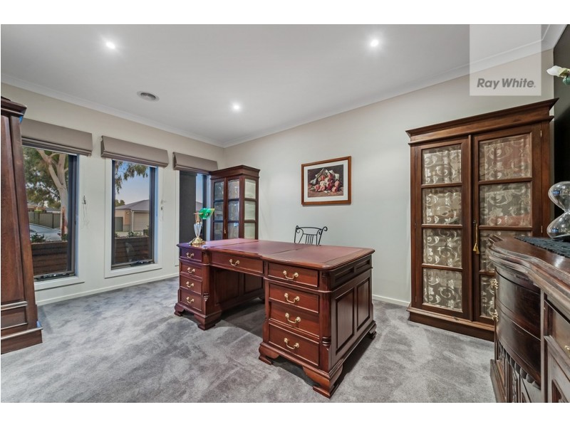 15 Eveline Street, Craigieburn VIC 3064