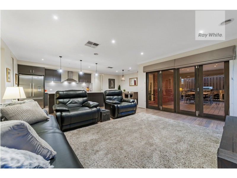 15 Eveline Street, Craigieburn VIC 3064