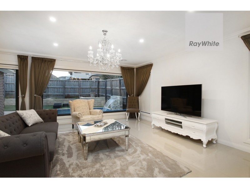 5 Mantua Drive, Greenvale VIC 3059