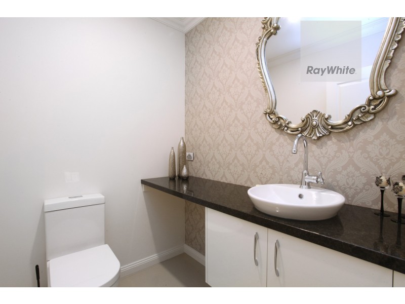 5 Mantua Drive, Greenvale VIC 3059