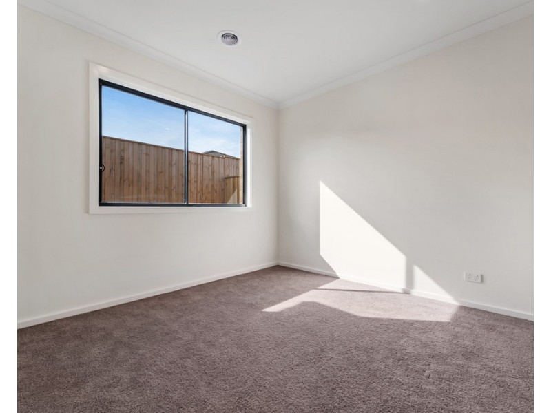 14 Mietta Terrace, Greenvale VIC 3059