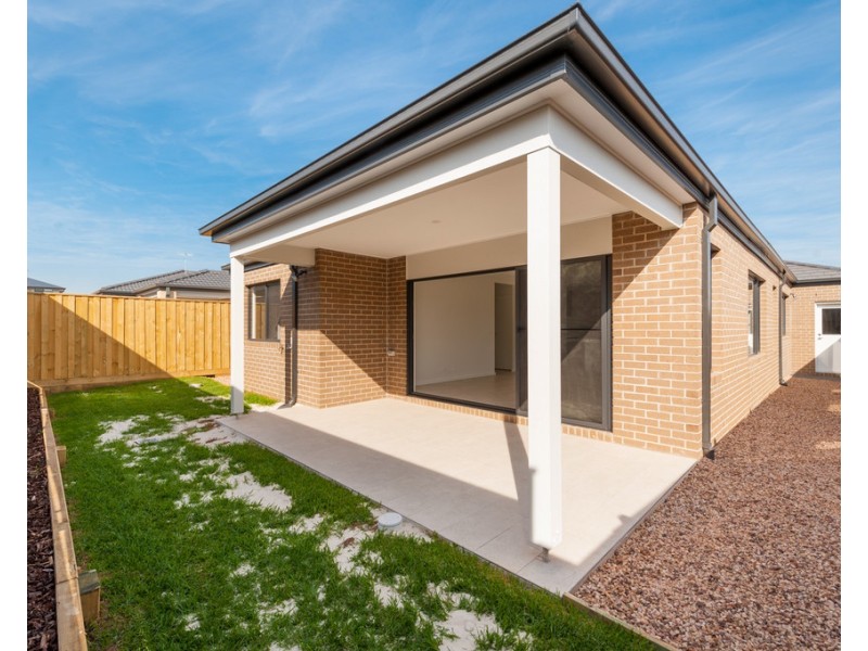 14 Mietta Terrace, Greenvale VIC 3059