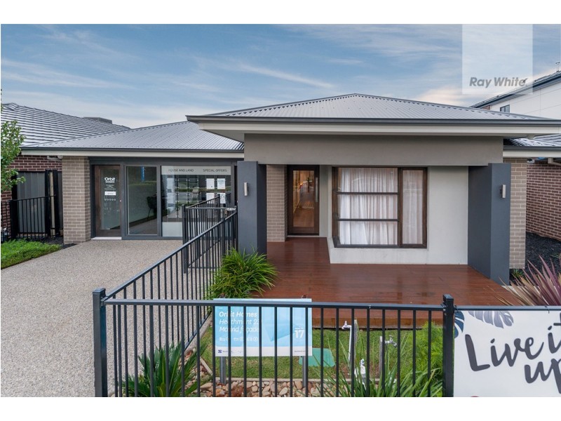 14 Montreal Circuit, Craigieburn VIC 3064