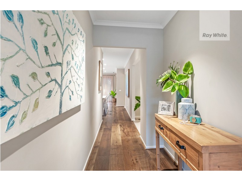 14 Montreal Circuit, Craigieburn VIC 3064