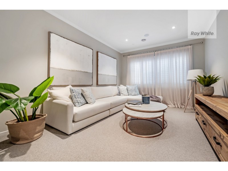 14 Montreal Circuit, Craigieburn VIC 3064