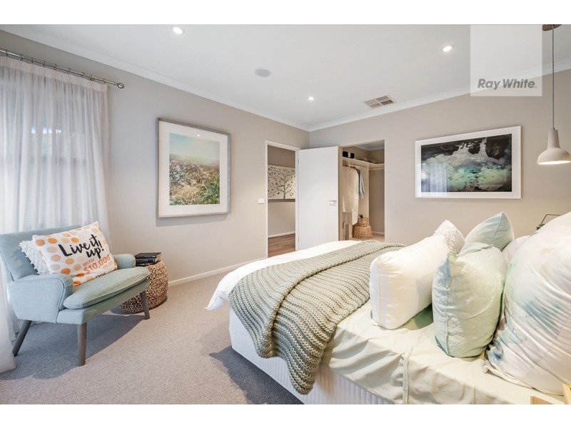 14 Montreal Circuit, Craigieburn VIC 3064