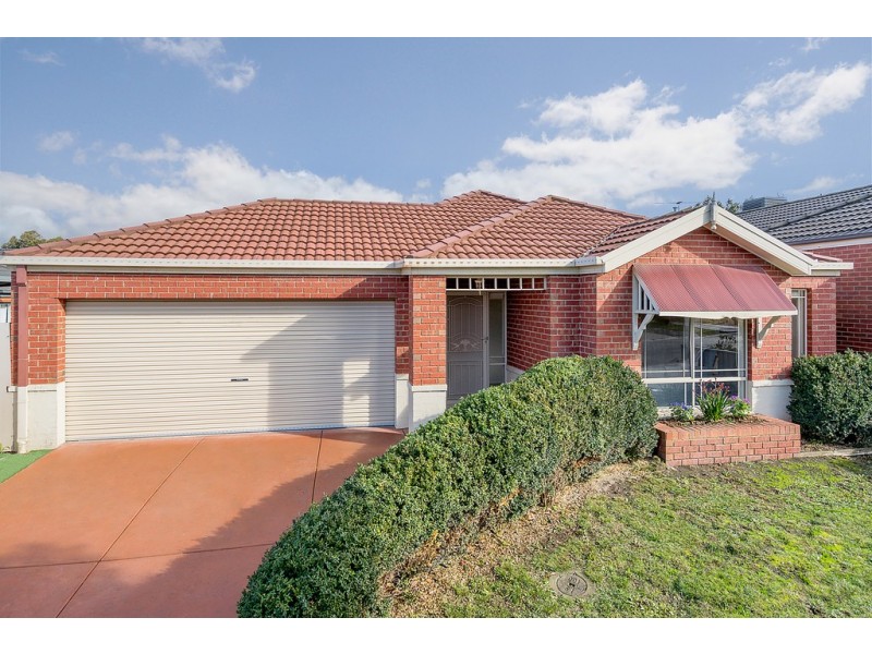 29 Bowral Loop, Craigieburn VIC 3064