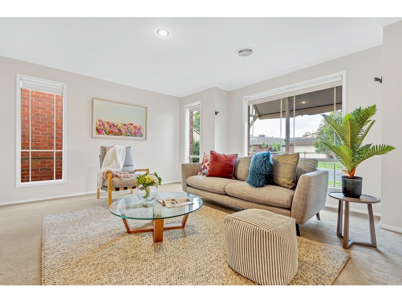 29 Bowral Loop, Craigieburn VIC 3064