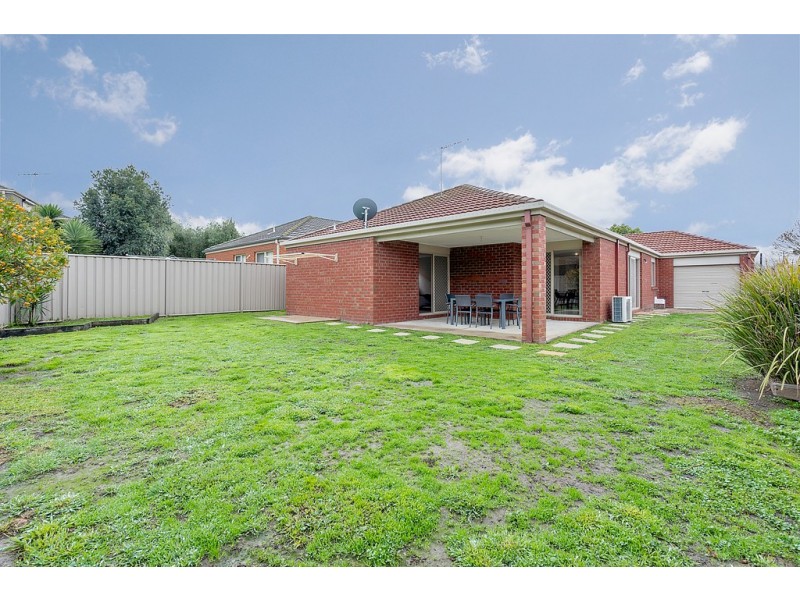 29 Bowral Loop, Craigieburn VIC 3064