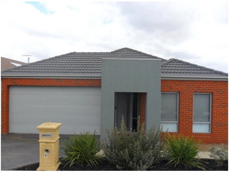 44 Balyang Way, Craigieburn VIC 3064