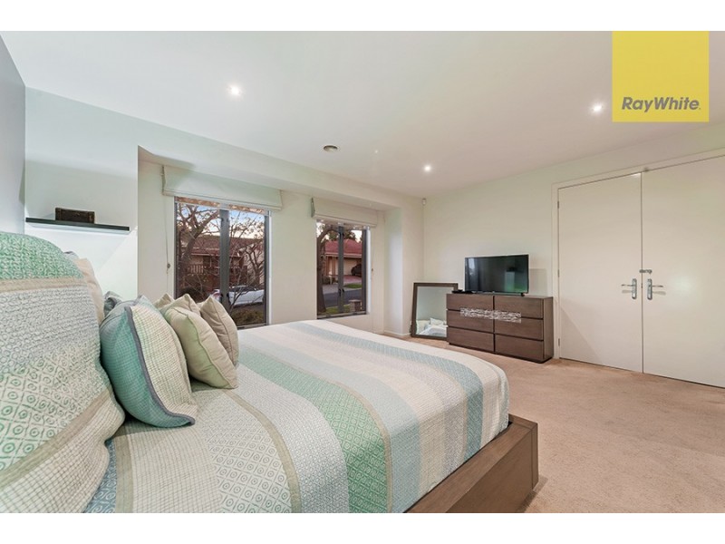 11 Skyline Rise, Craigieburn VIC 3064