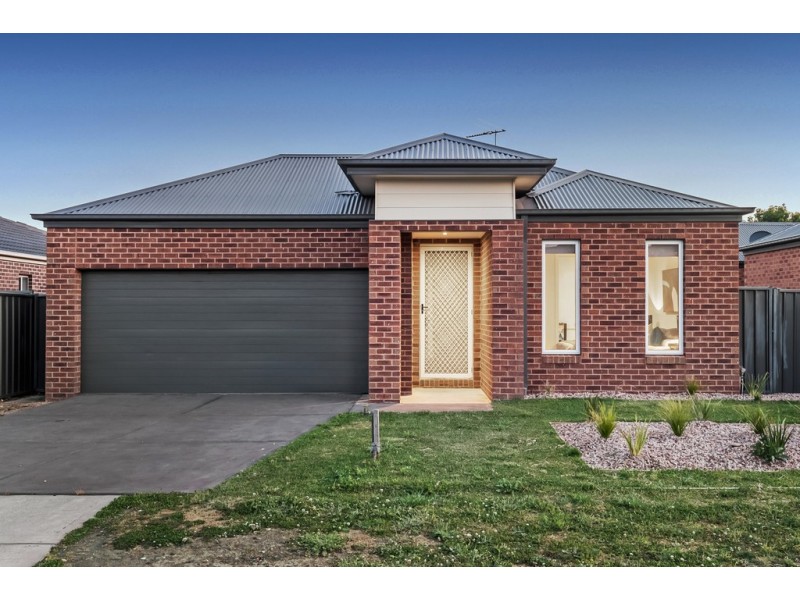 12 Millstream Pass, Craigieburn VIC 3064