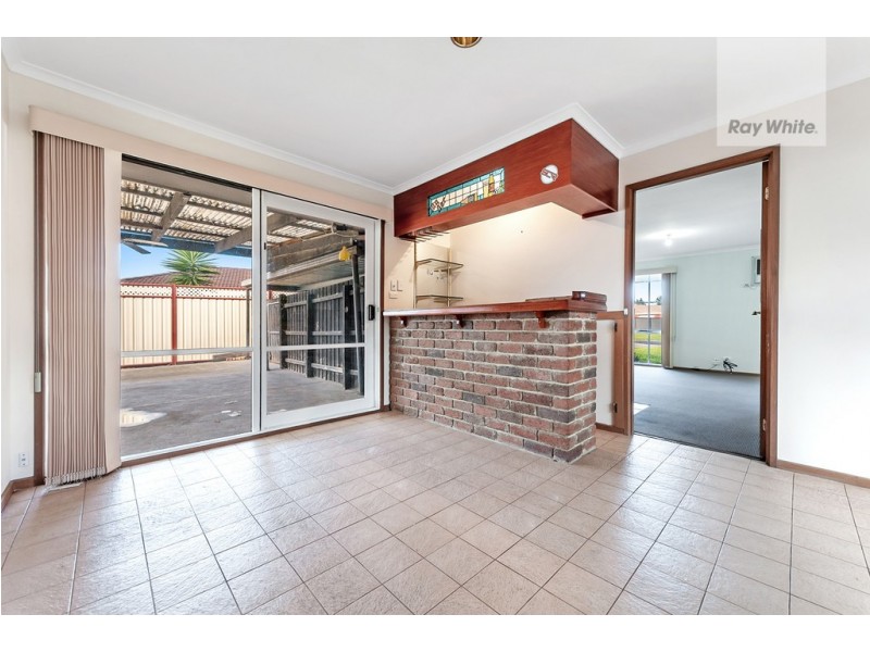 8 Tenby Court, Craigieburn VIC 3064
