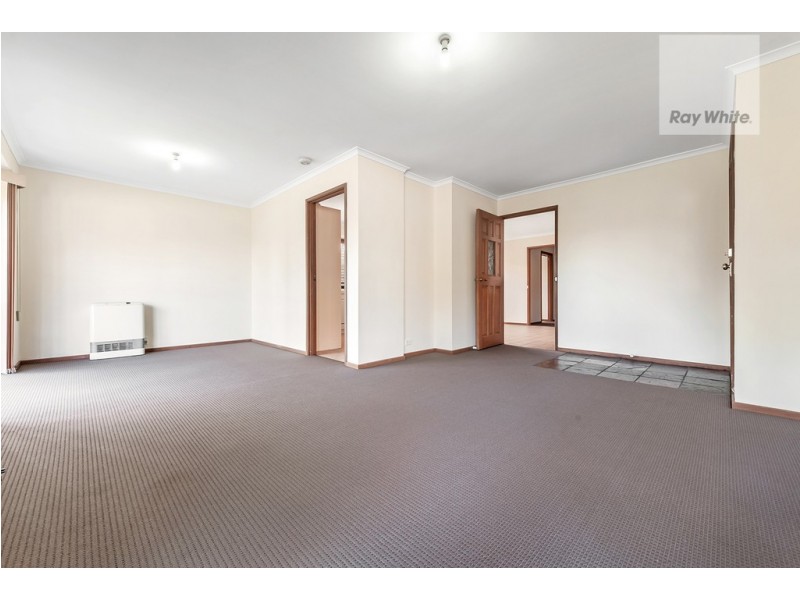 8 Tenby Court, Craigieburn VIC 3064