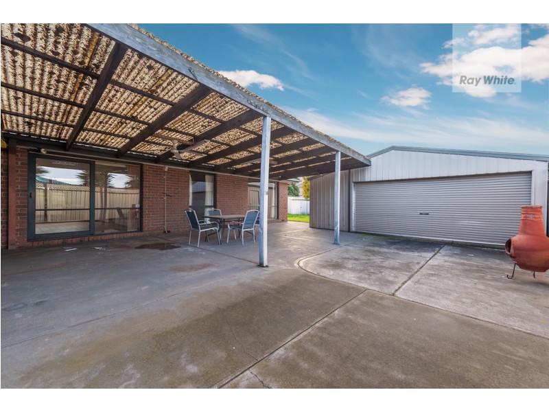 8 Tenby Court, Craigieburn VIC 3064