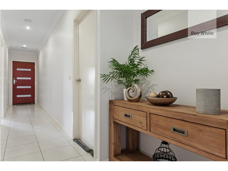 10 Plum Street, Craigieburn VIC 3064