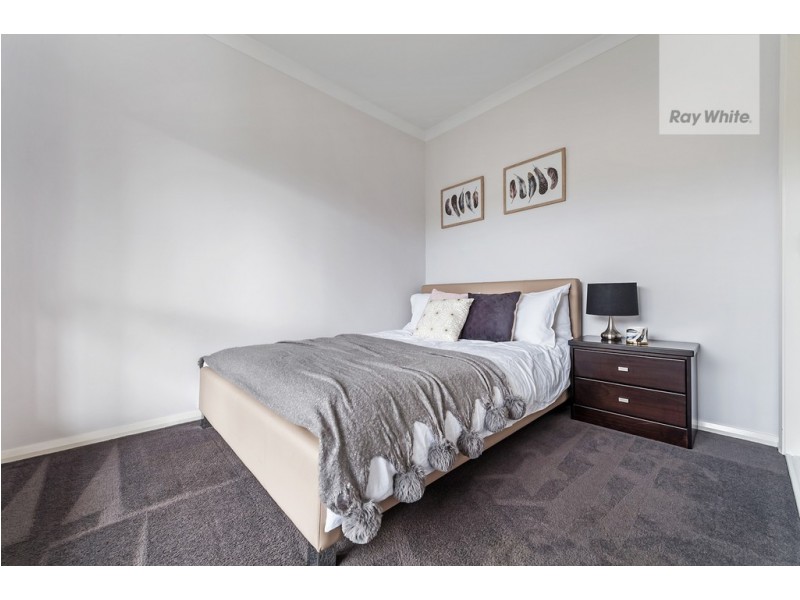 10 Plum Street, Craigieburn VIC 3064
