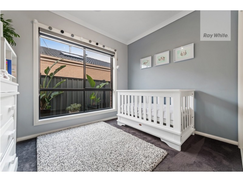 10 Plum Street, Craigieburn VIC 3064