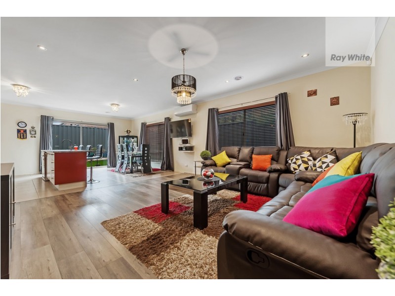 10 Frontier Avenue, Greenvale VIC 3059