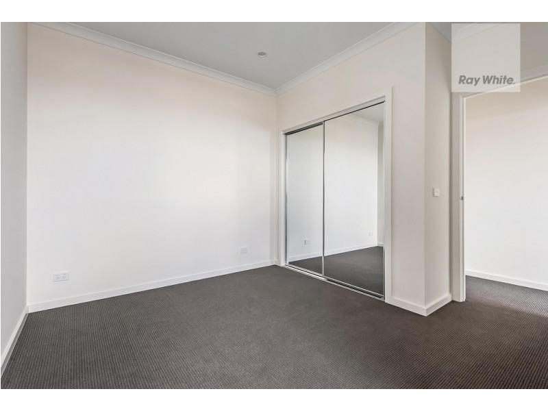 9/70 Hazel Glen Drive, Doreen VIC 3754