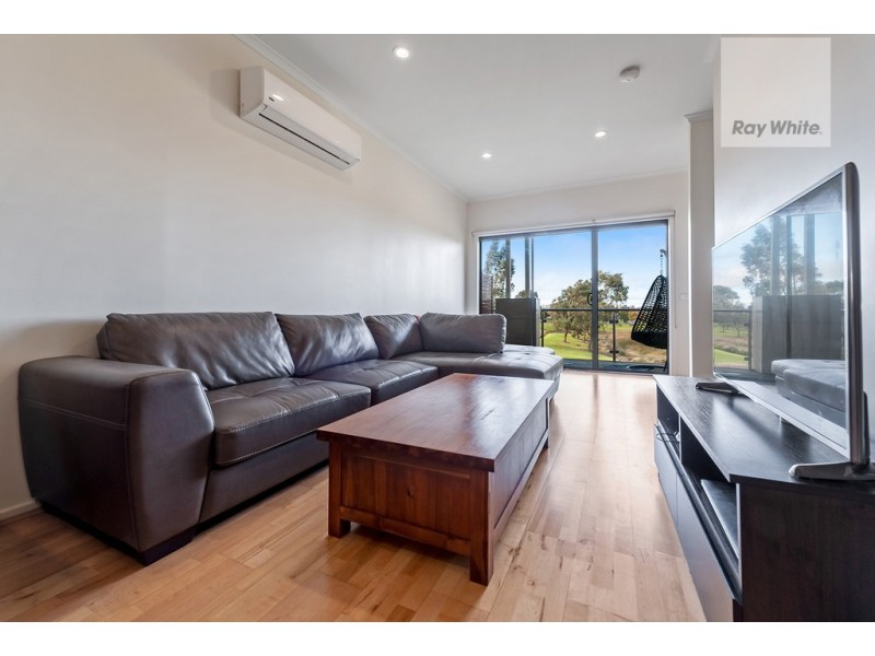 34 Alexander Circuit, Craigieburn VIC 3064