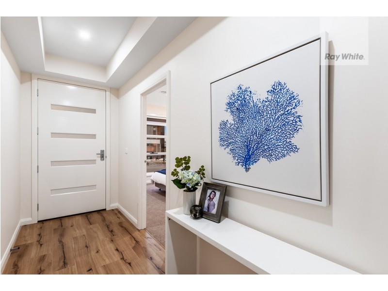 8 Pasture Drive, Mickleham VIC 3064