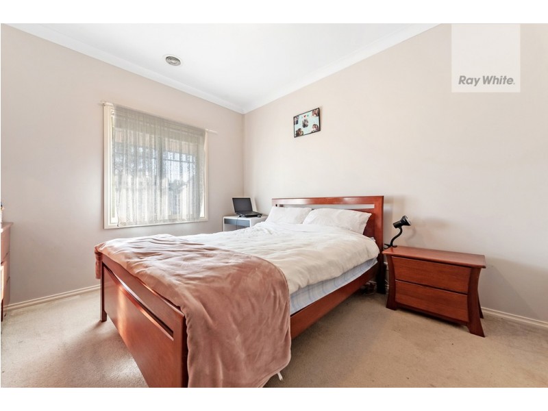 5 Ballarat Court, Craigieburn VIC 3064