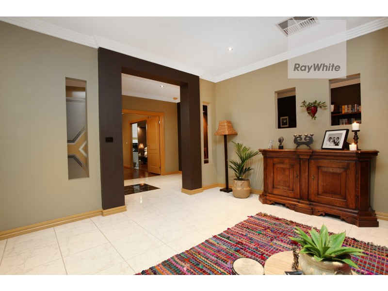 56 Clare Boulevard, Greenvale VIC 3059