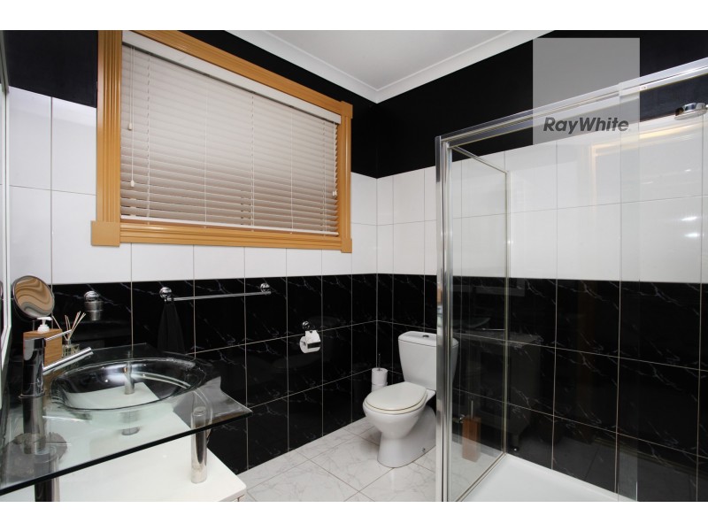 56 Clare Boulevard, Greenvale VIC 3059