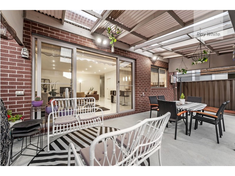 12 Cavell Drive, Craigieburn VIC 3064