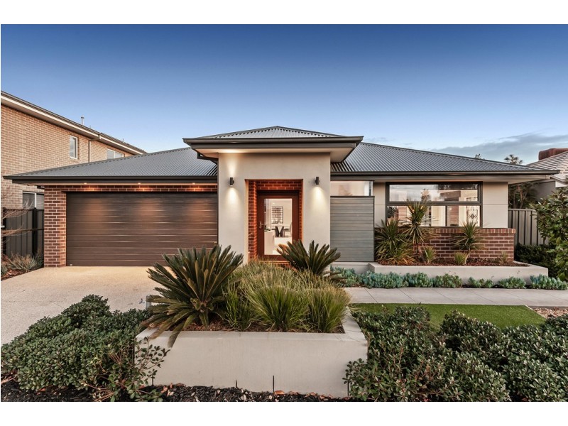 31 Dashing Road, Craigieburn VIC 3064