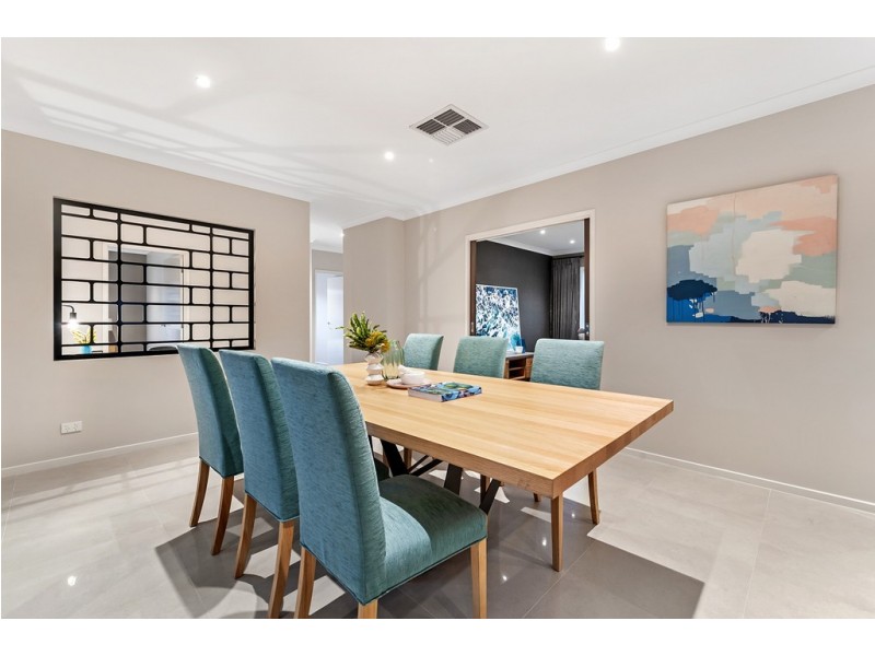 31 Dashing Road, Craigieburn VIC 3064