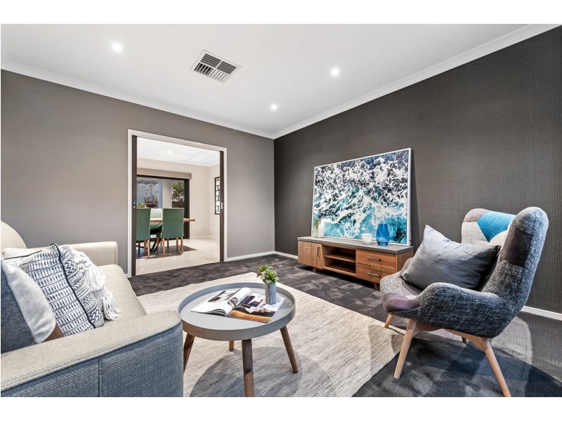 31 Dashing Road, Craigieburn VIC 3064