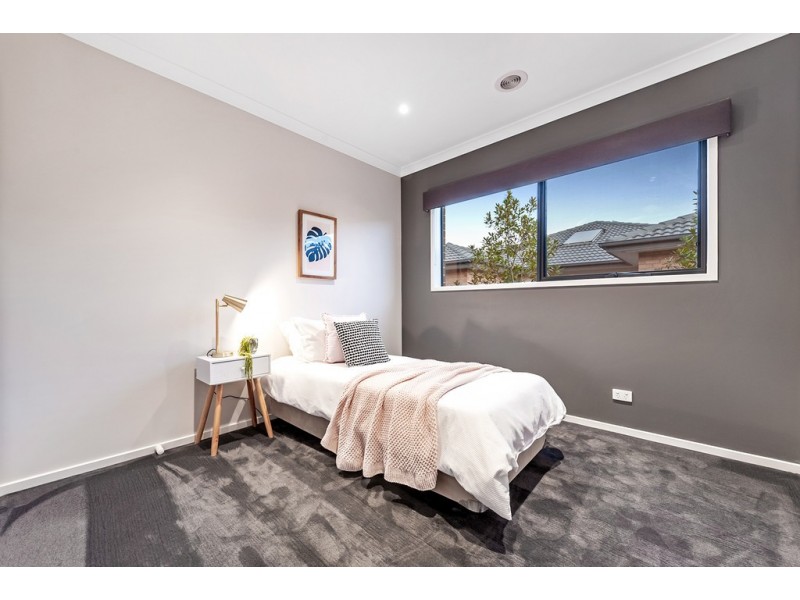 31 Dashing Road, Craigieburn VIC 3064