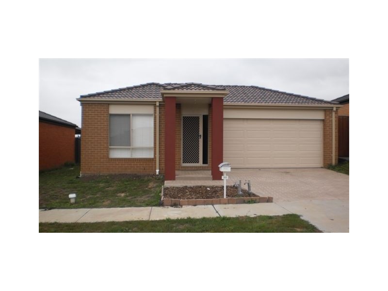 99 Cradle Mountain Drive, Craigieburn VIC 3064