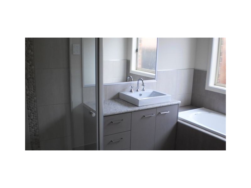 19 Humber Street, Craigieburn VIC 3064