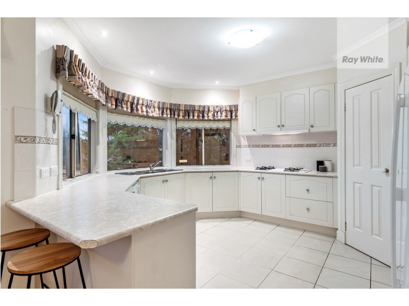 7 Crestmont Terrace, Craigieburn VIC 3064