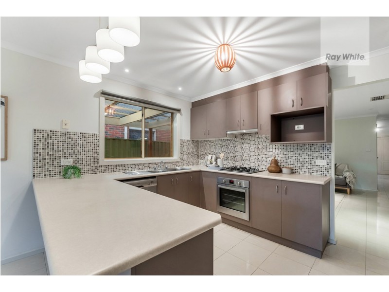 9 Hurlingham Way, Craigieburn VIC 3064