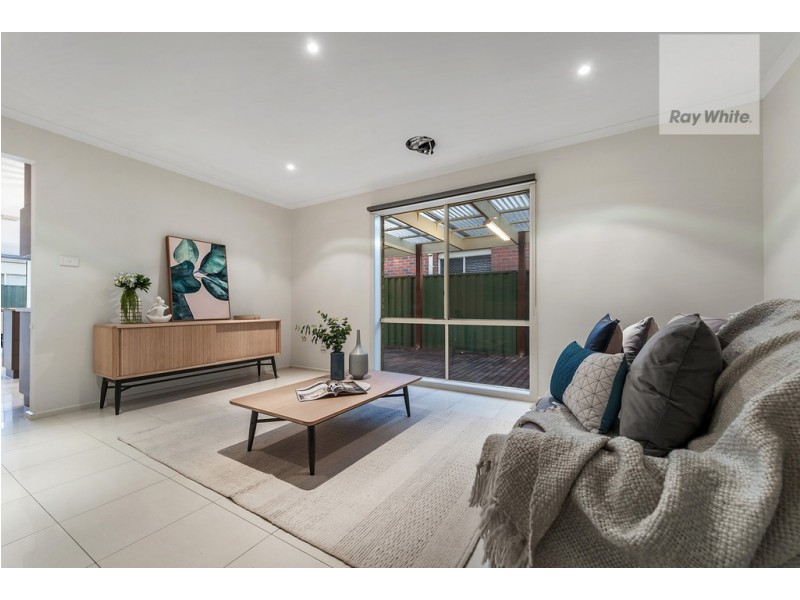 9 Hurlingham Way, Craigieburn VIC 3064