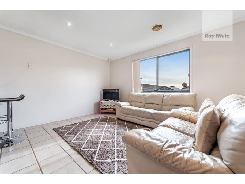 8 Sage Hills Place, Craigieburn VIC 3064