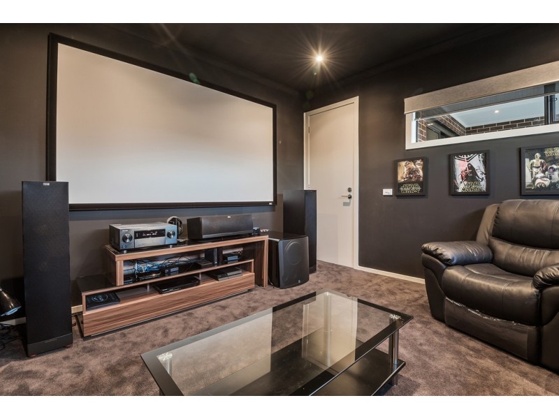 26 Mangrove Way, Craigieburn VIC 3064