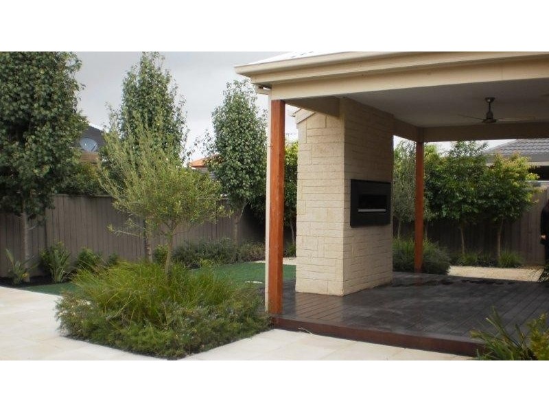 10 Madison Street, Craigieburn VIC 3064