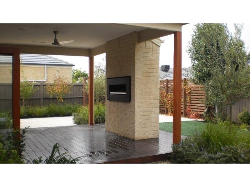 10 Madison Street, Craigieburn VIC 3064