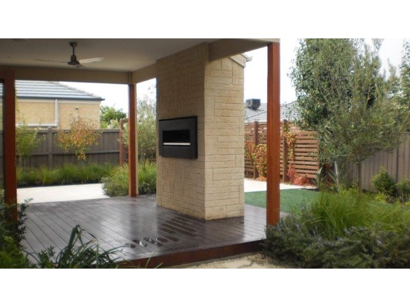 10 Madison Street, Craigieburn VIC 3064