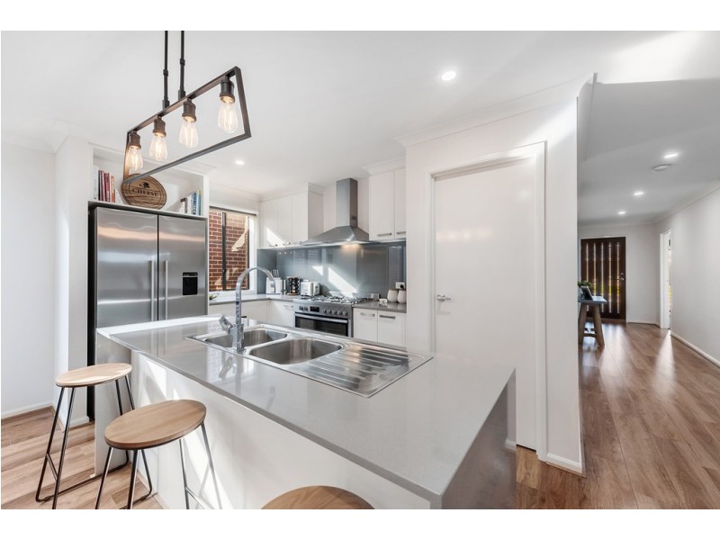 5 Bilby Street, Craigieburn VIC 3064