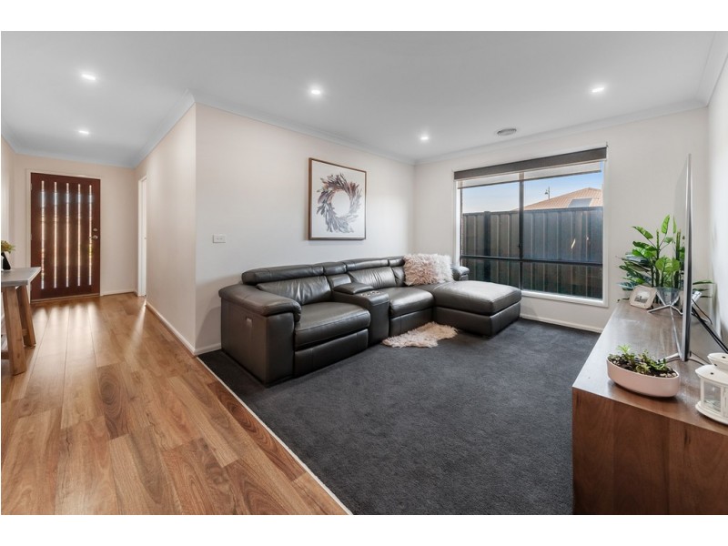 5 Bilby Street, Craigieburn VIC 3064