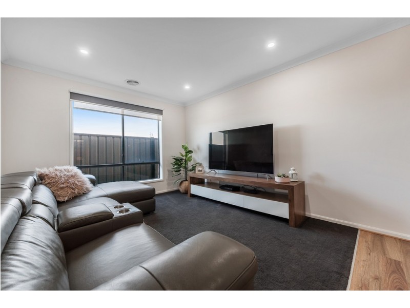 5 Bilby Street, Craigieburn VIC 3064