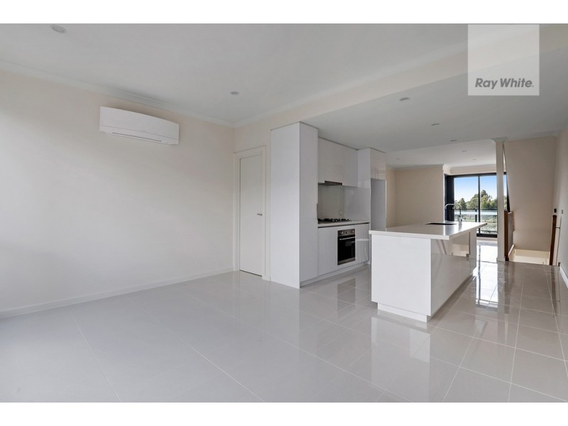 7/70 Hazel Glen Drive, Doreen VIC 3754