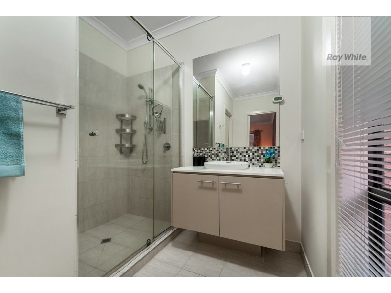 104 Huntington Drive, Craigieburn VIC 3064